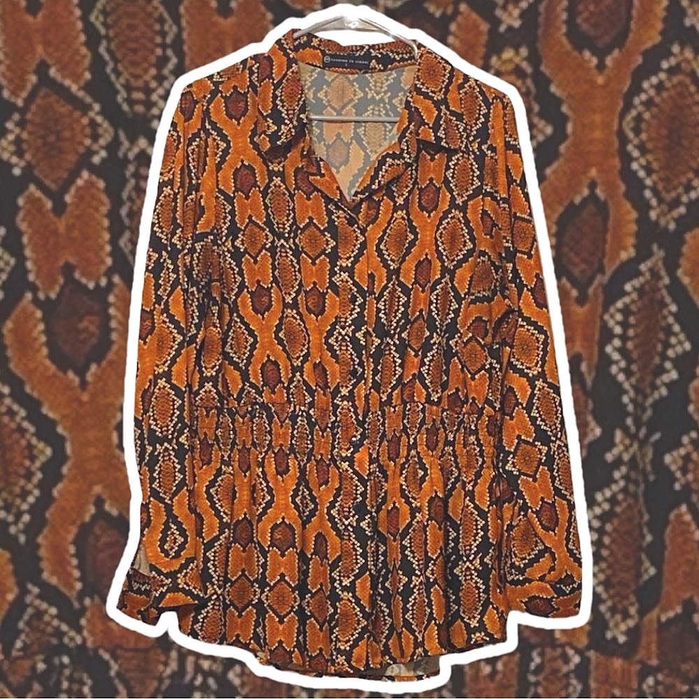 FTF Snakeskin Print Cinched Waist Top - Picture 3 of 6